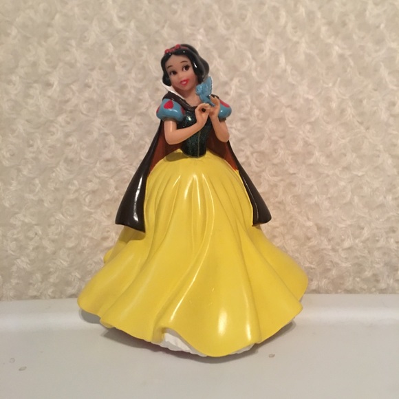 VINTAGE VINYL AUTH DISNEY SNOW WHITE BANK MINT - Picture 15 of 16